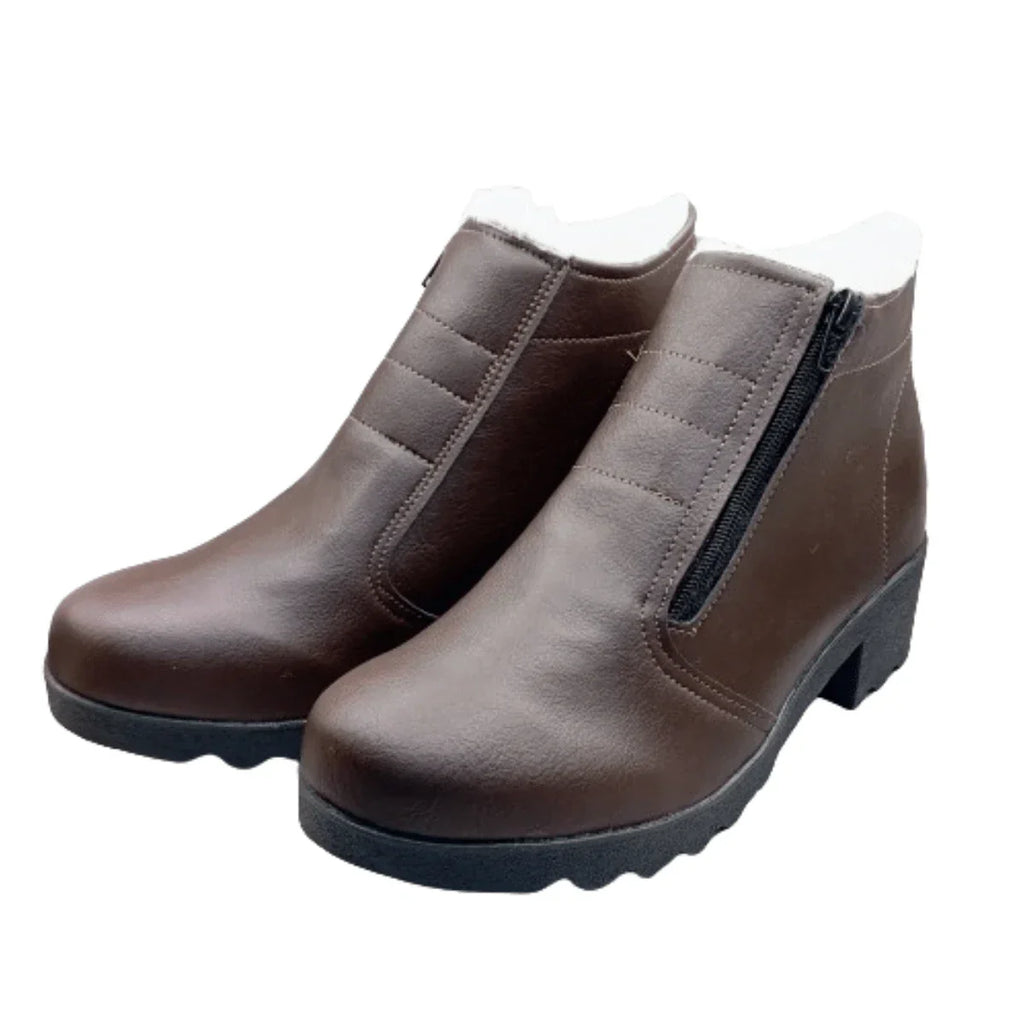 Coturno Feminino Peluciado Tratorado