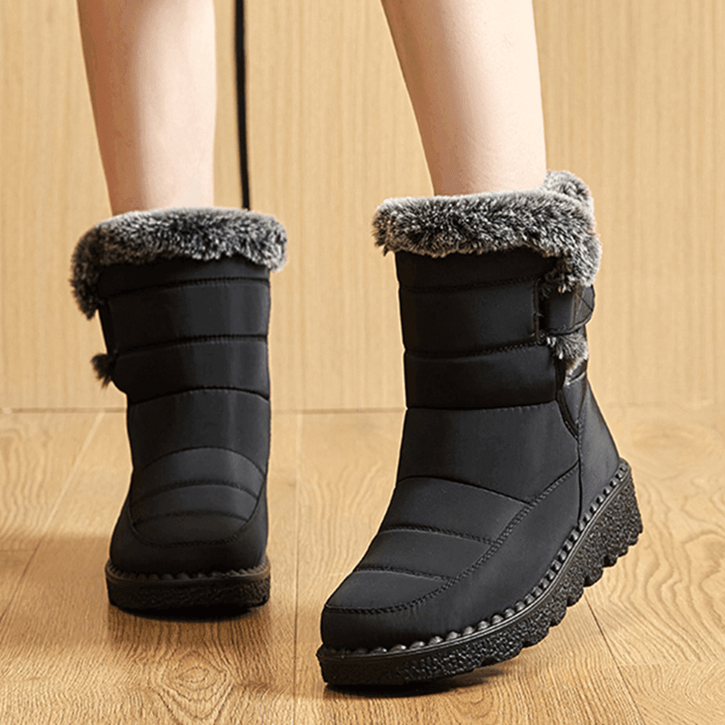 Bota Feminina Peluciada Impermeável
