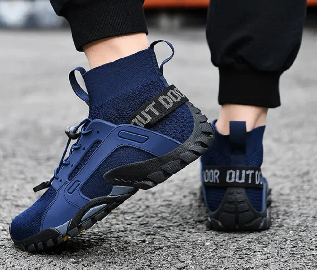 Bota Outdoor TitanTrail™ 2026 – Caminhada, Pesca e Aventura