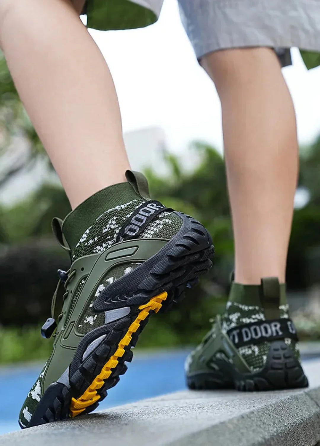 Bota Outdoor TitanTrail™ 2026 – Caminhada, Pesca e Aventura