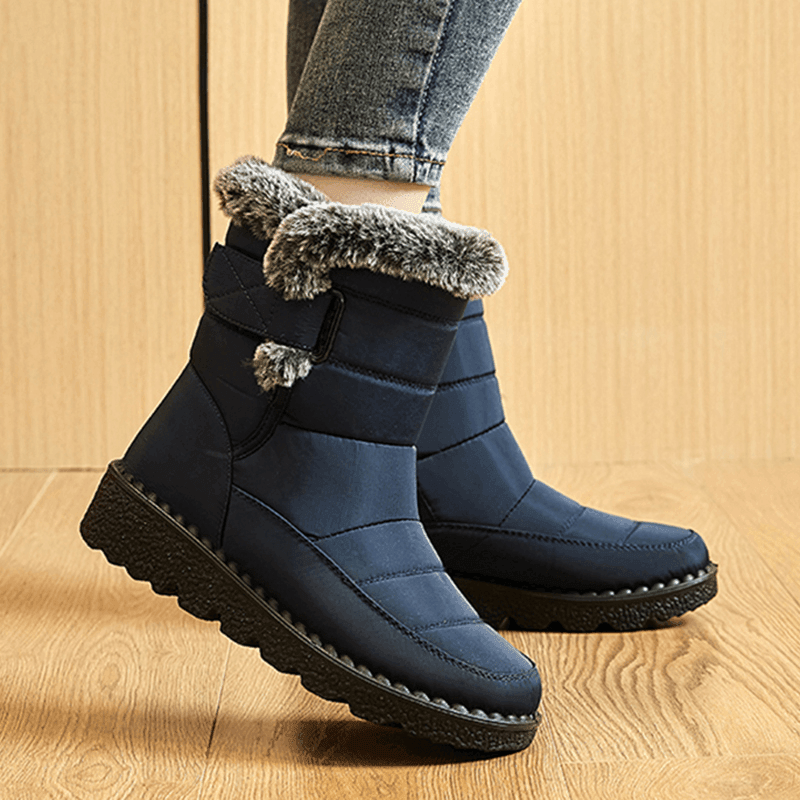 Bota Feminina Peluciada Impermeável