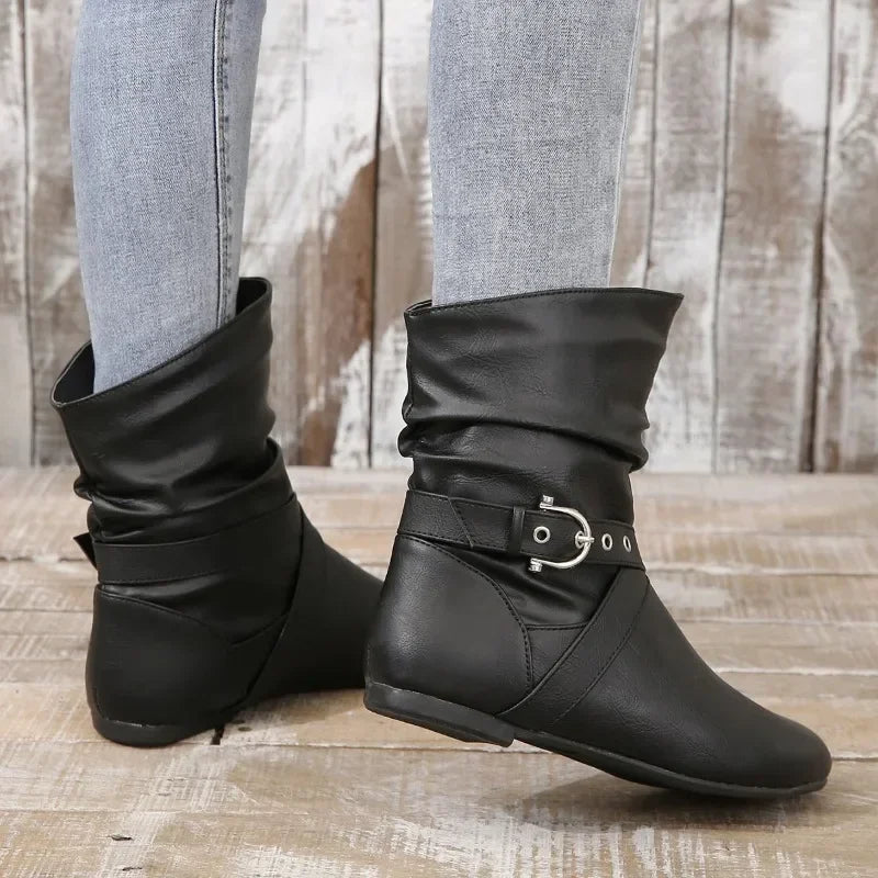 Bota Feminina Cano Baixo de Couro Legítimo